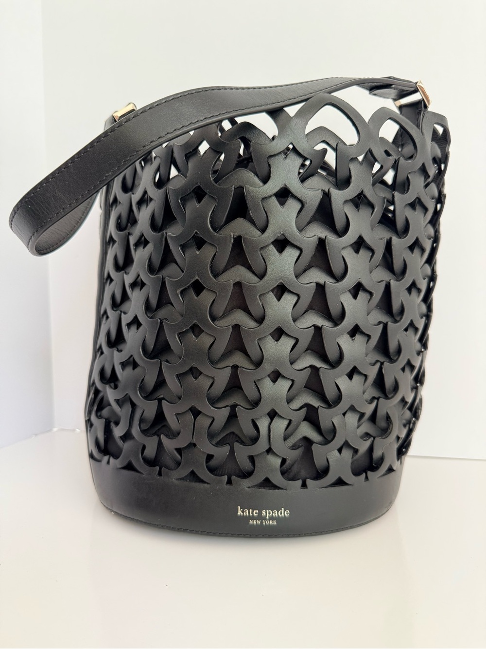 kate spade Black Laser-Cut Leather Bucket Shoulder Bag - Picture 1 of 7